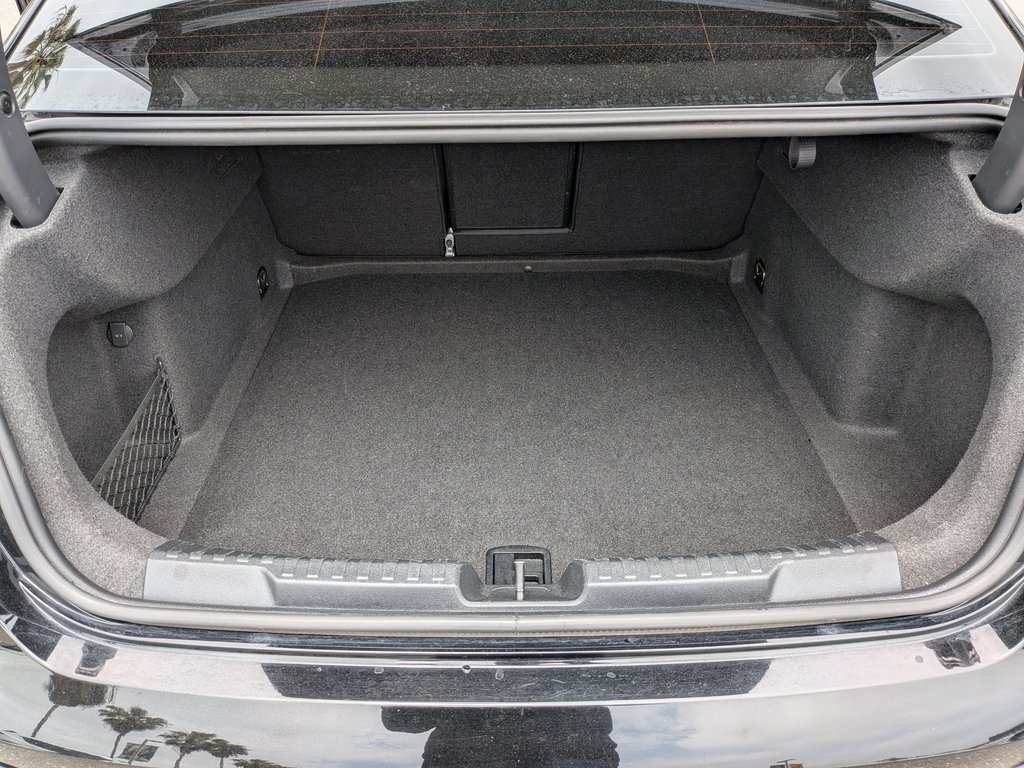 Vehicle image 16 of 29