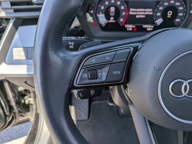 Vehicle image 10 of 27
