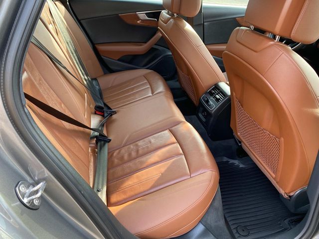Vehicle image 24 of 35