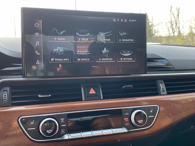Vehicle image 13 of 35