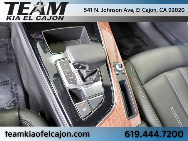 Vehicle image 32 of 37