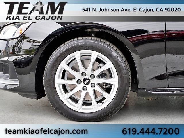 Vehicle image 10 of 37