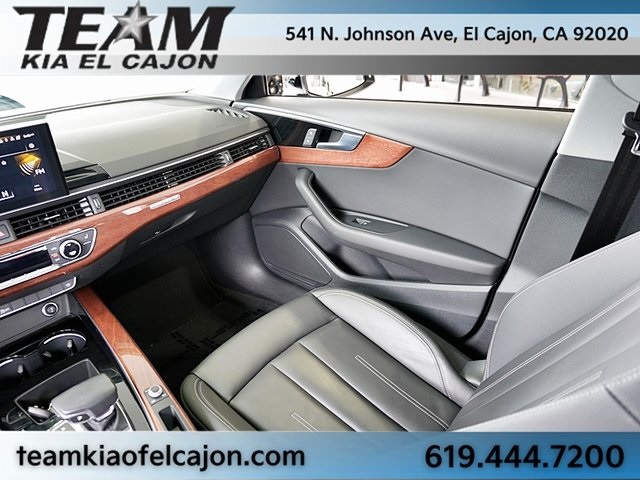 Vehicle image 23 of 37