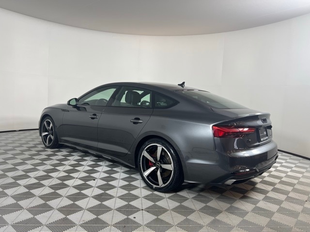 Vehicle image 6 of 29
