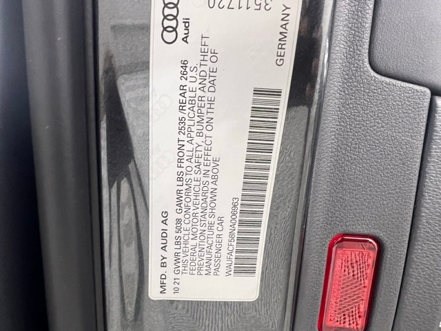Vehicle image 25 of 29