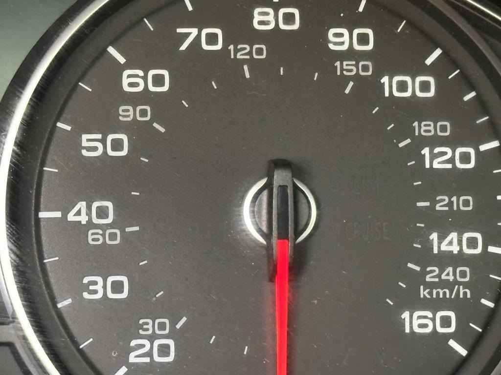 Vehicle image 18 of 33