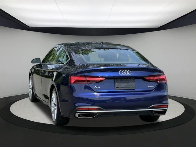 Vehicle image 8 of 26