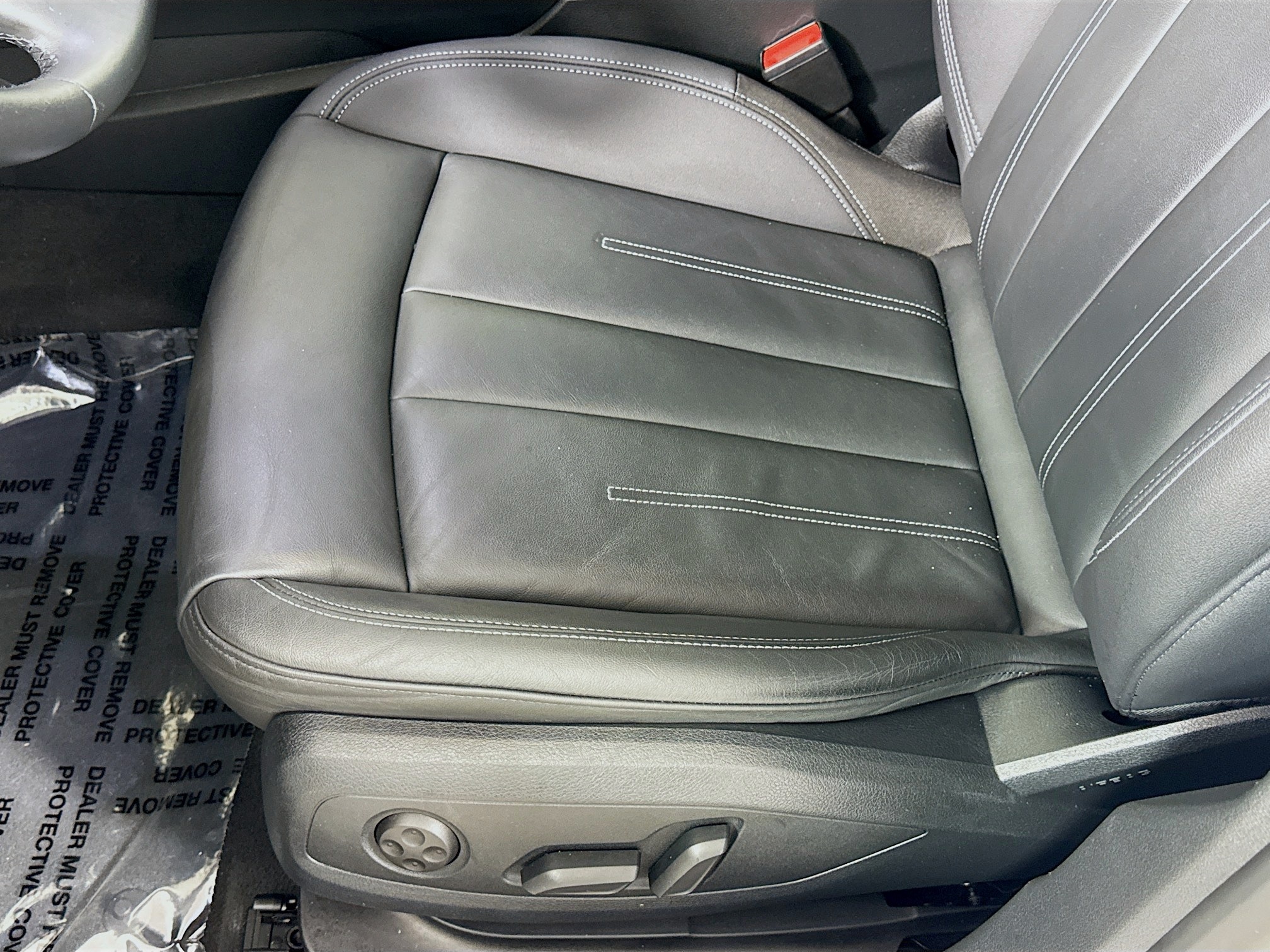 Vehicle image 12 of 39