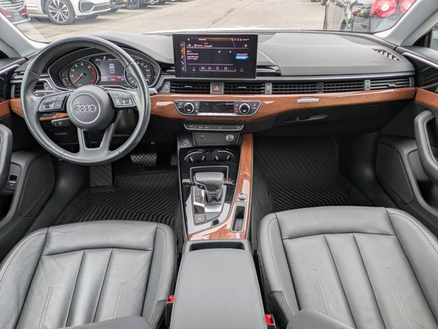 Vehicle image 15 of 29