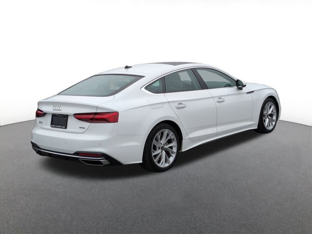 Vehicle image 5 of 29