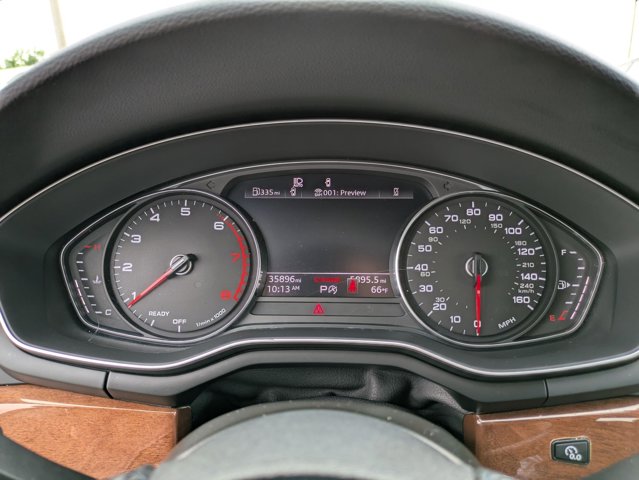 Vehicle image 17 of 29