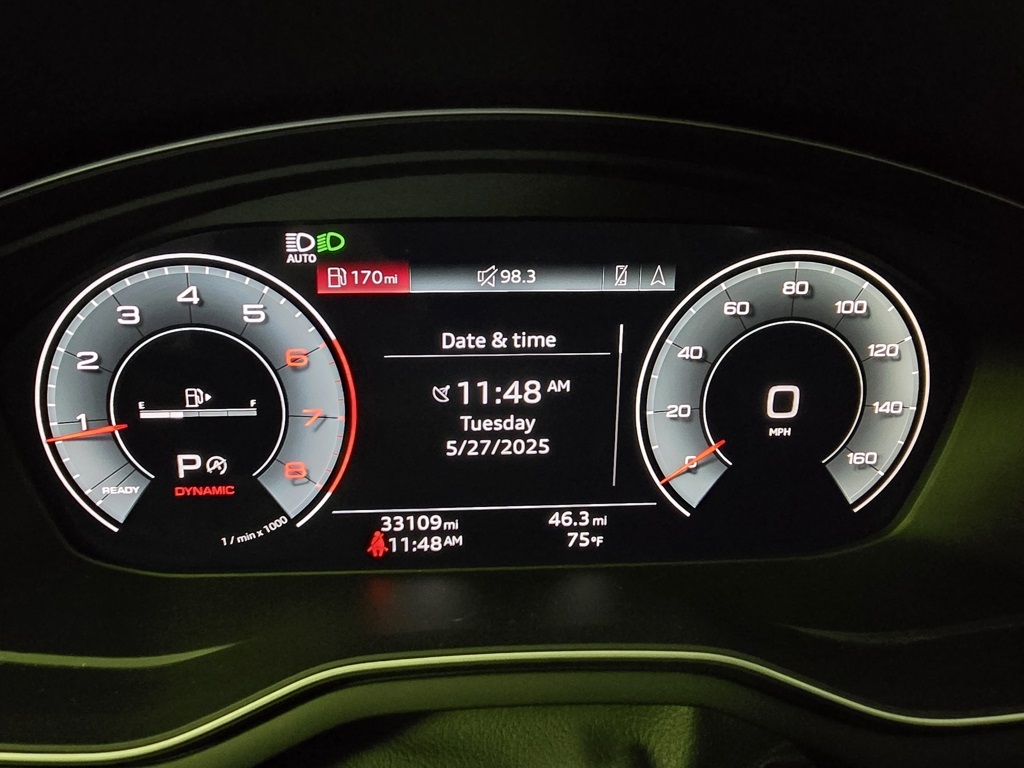 Vehicle image 27 of 29