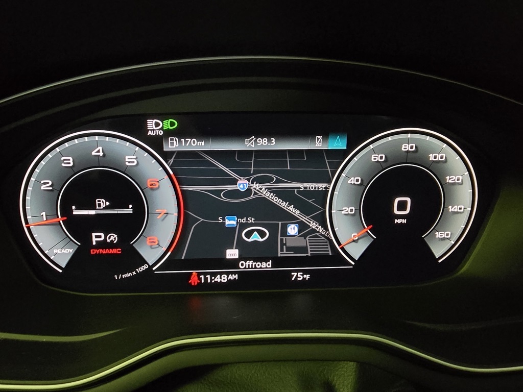Vehicle image 26 of 29