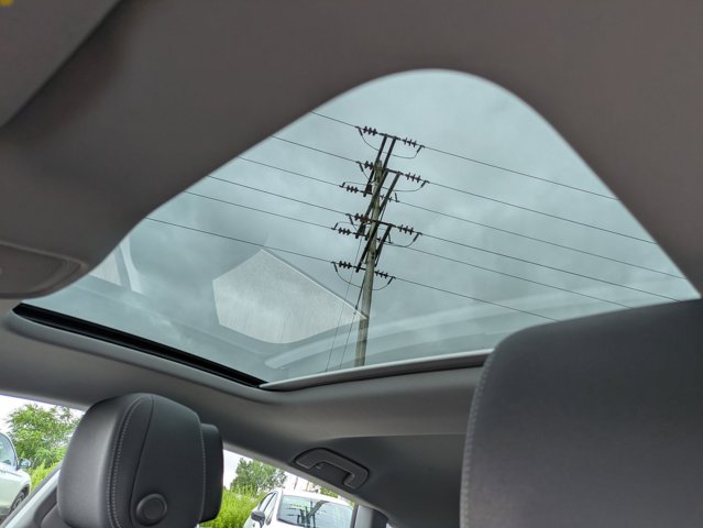 Vehicle image 28 of 28