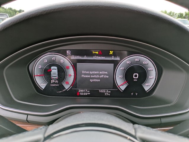 Vehicle image 17 of 28