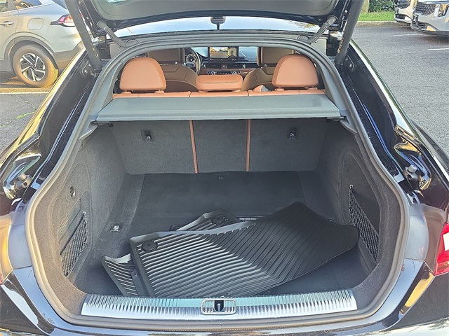 Vehicle image 9 of 30