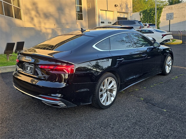 Vehicle image 5 of 30