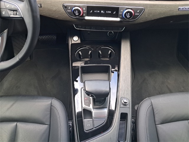 Vehicle image 21 of 27