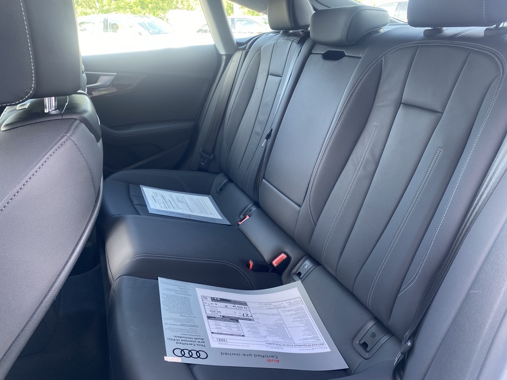 Vehicle image 40 of 51