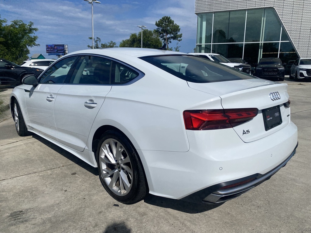 Vehicle image 5 of 51
