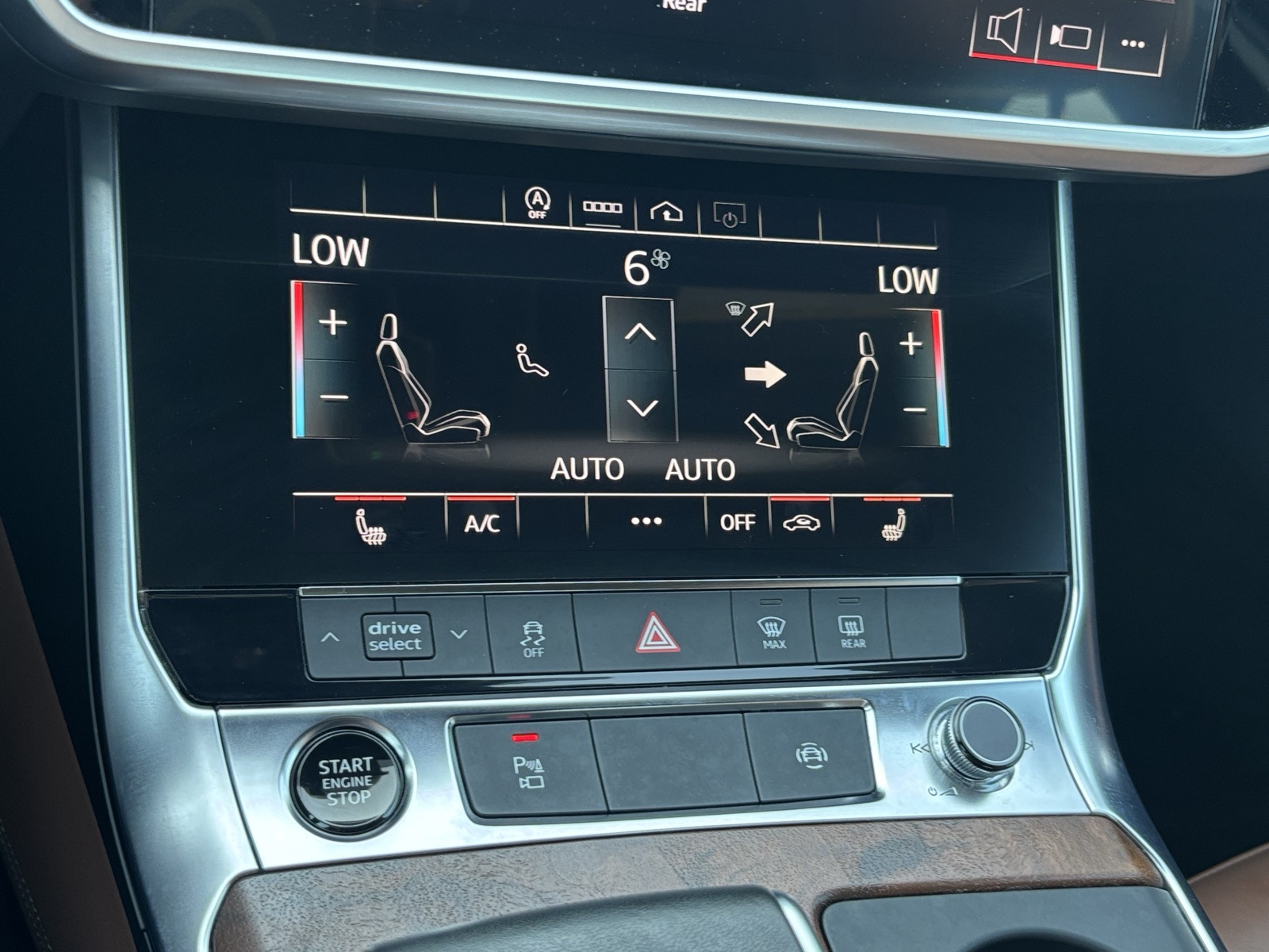 Vehicle image 17 of 27