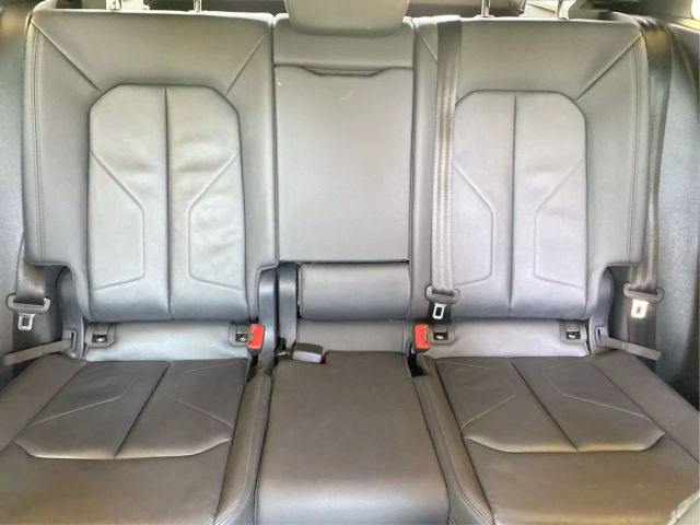Vehicle image 15 of 45