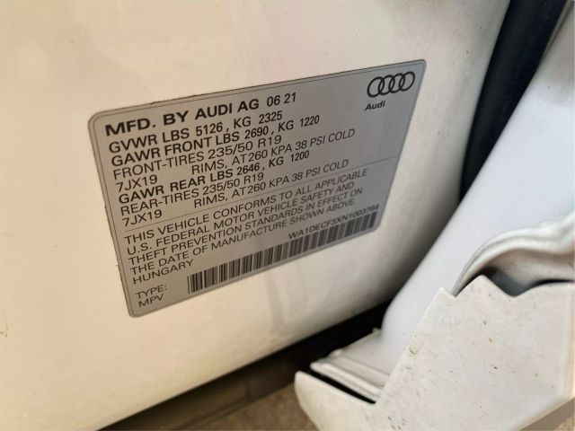 Vehicle image 20 of 45