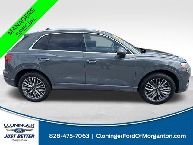 Vehicle image 4 of 34