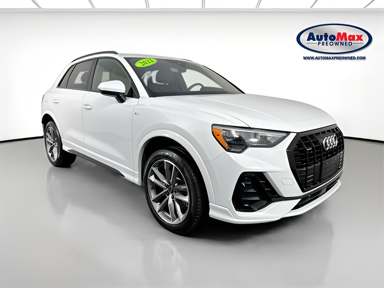 Vehicle image 34 of 39