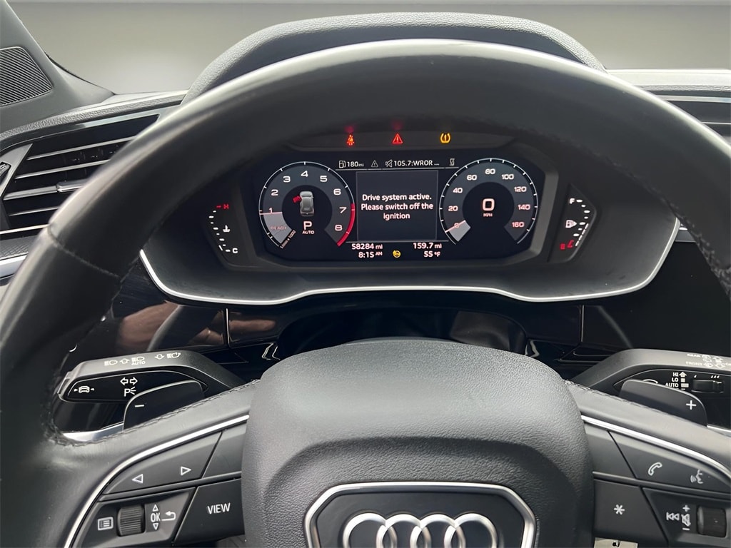 Vehicle image 23 of 34