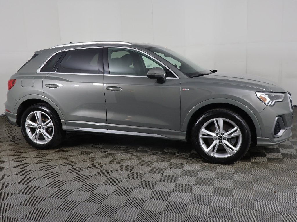 2022 Audi Q3 S Line Premium Plus Image 7 of 62