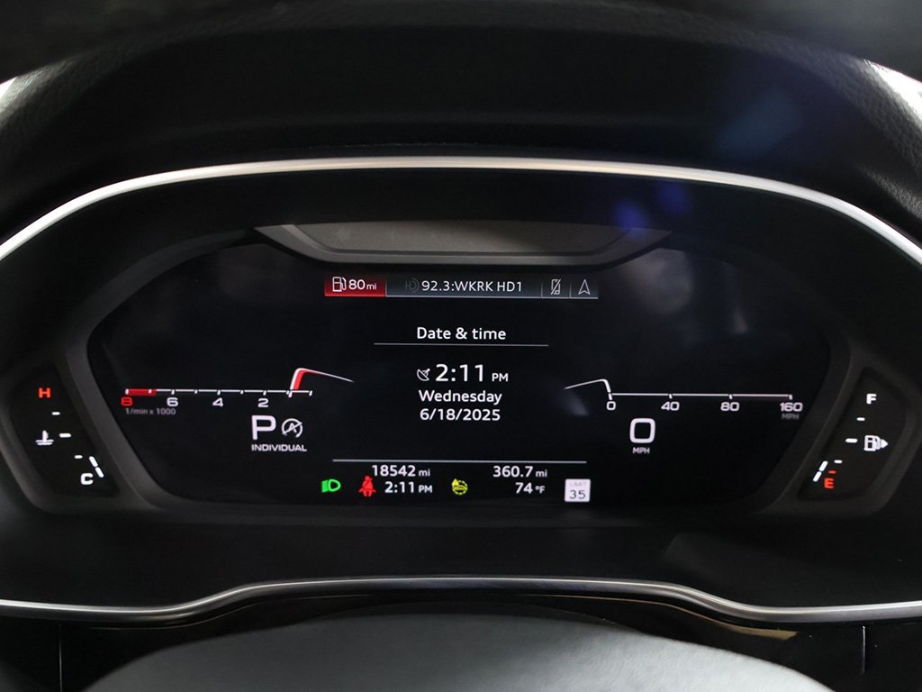 Vehicle image 26 of 54