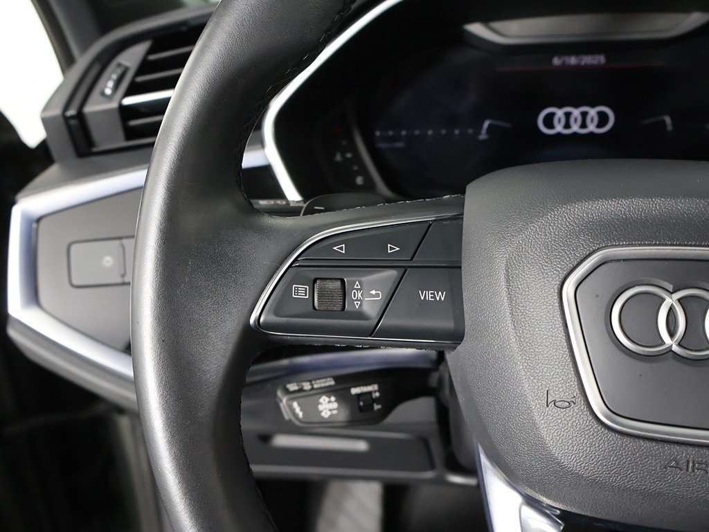Vehicle image 24 of 54