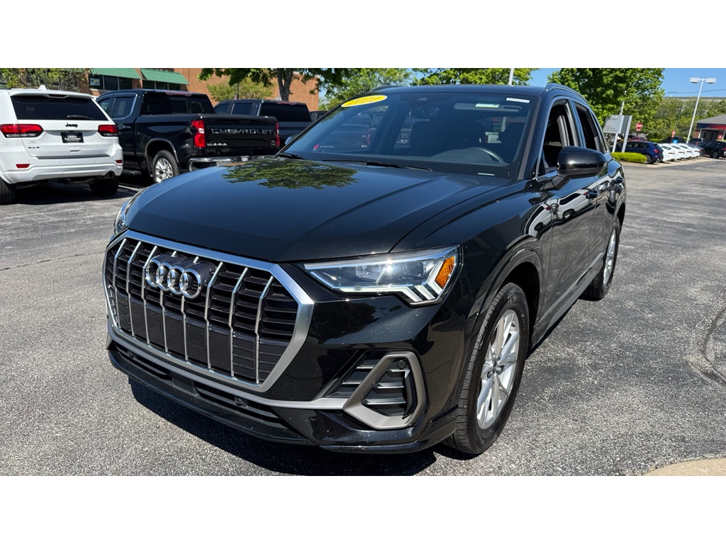 Vehicle image 1 of 31
