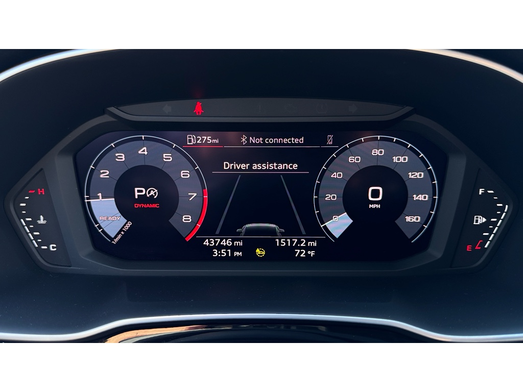 Vehicle image 17 of 31