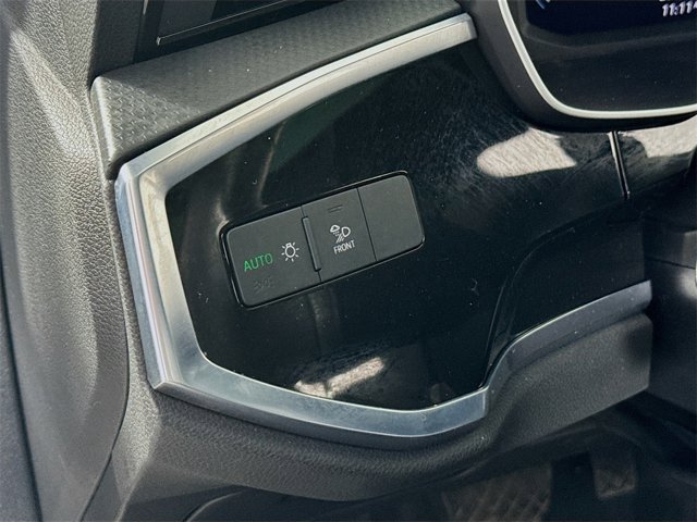 Vehicle image 22 of 22