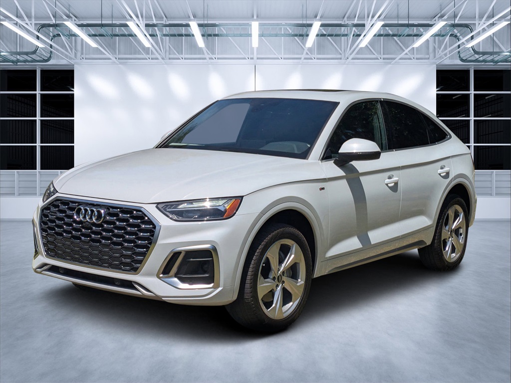 Vehicle image 1 of 32