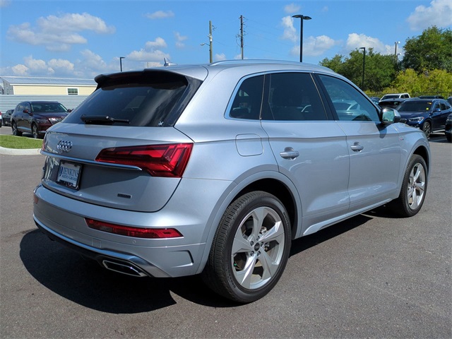 Vehicle image 6 of 30