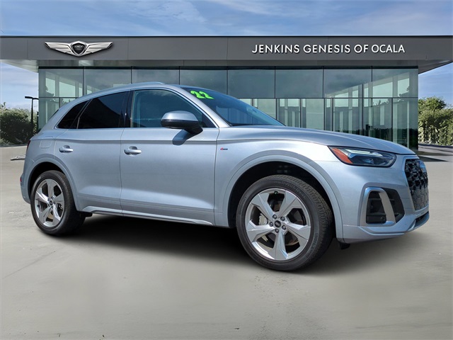 Vehicle image 4 of 30