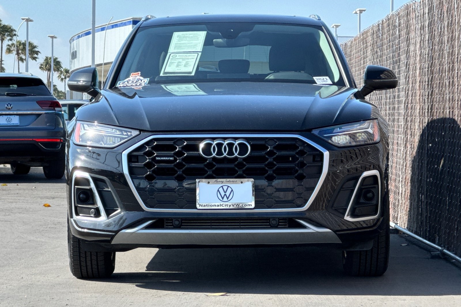 Vehicle image 4 of 29