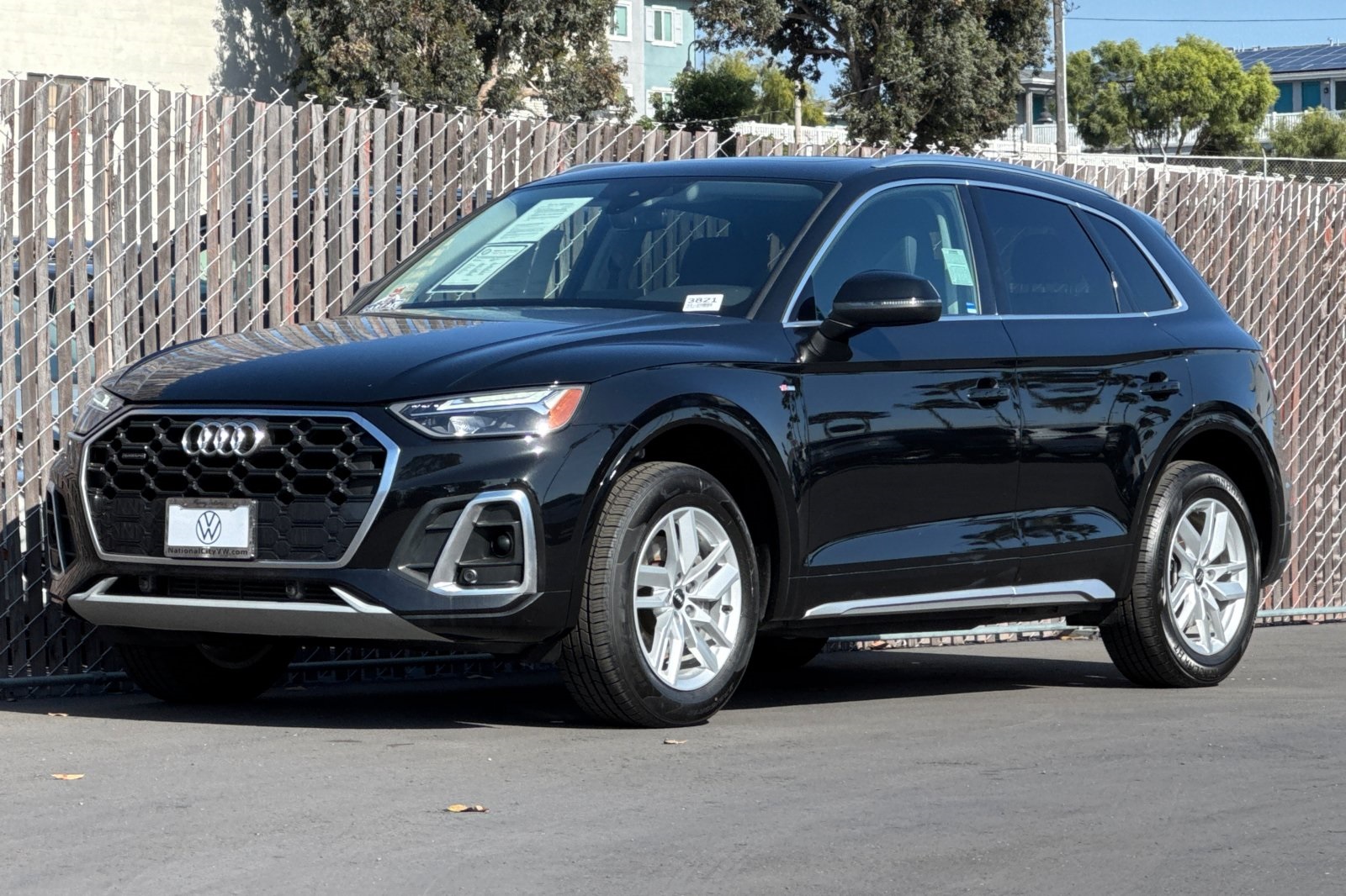Vehicle image 1 of 29