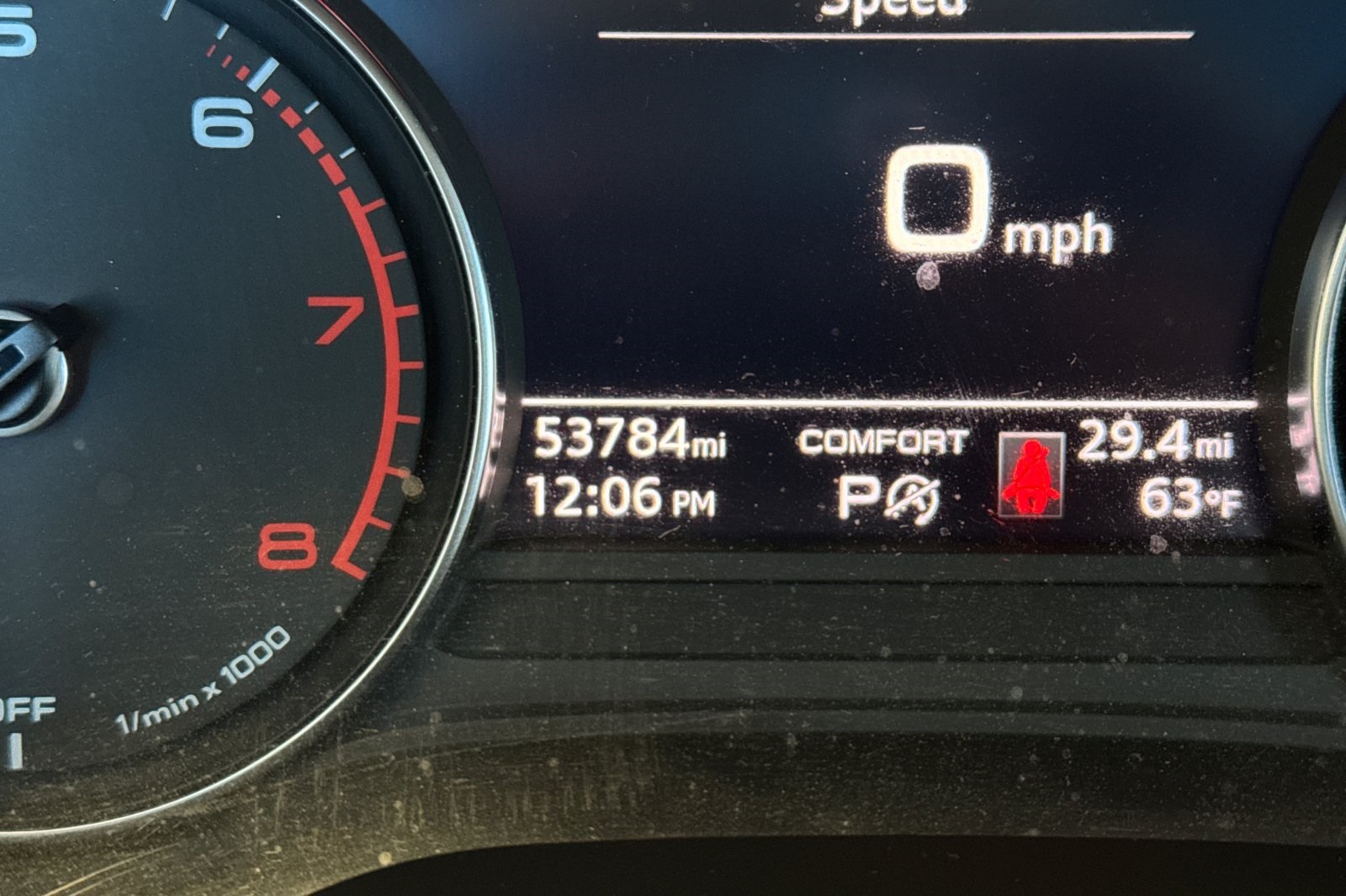 Vehicle image 25 of 29