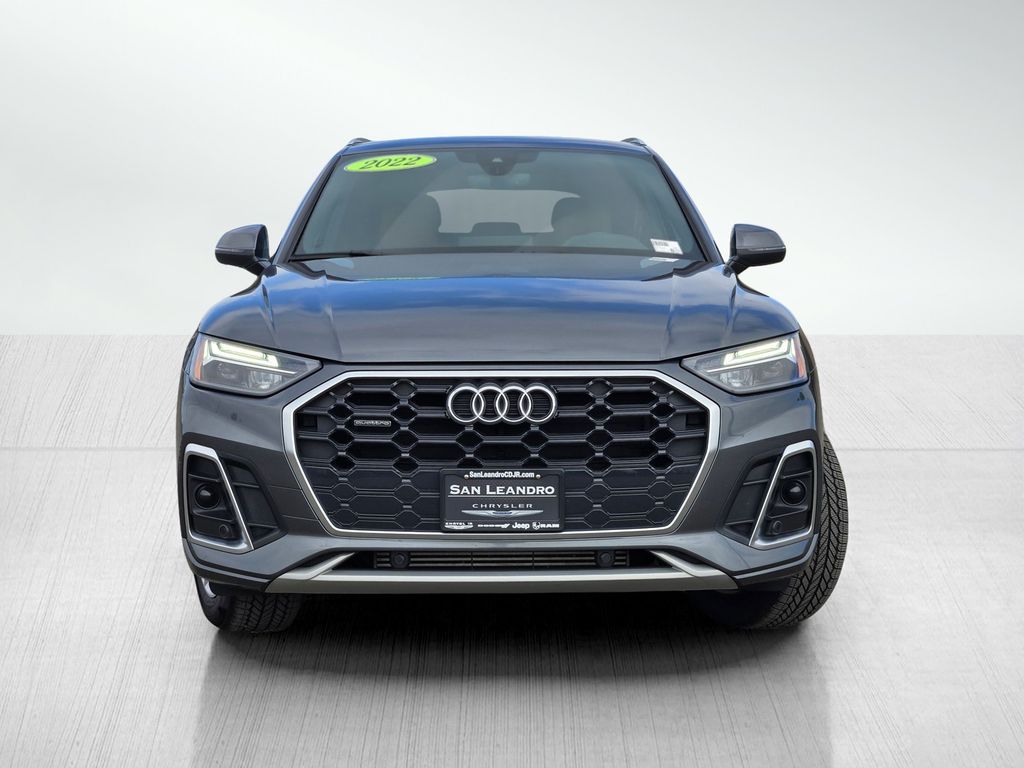 2022 Audi Q5 S Line Premium Image 2 of 24