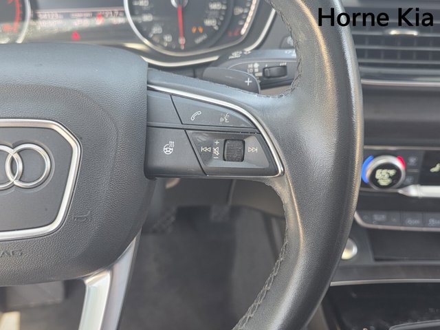 Vehicle image 28 of 35