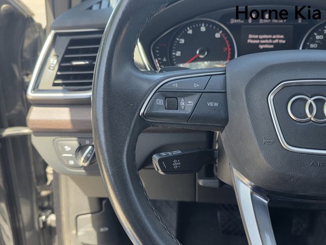 Vehicle image 18 of 35