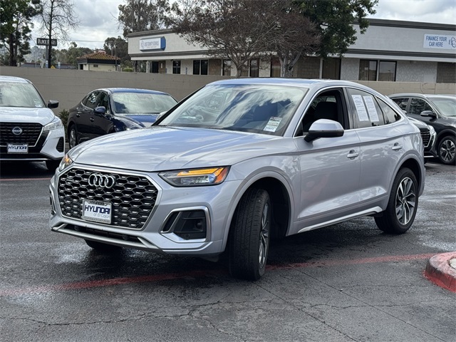 Vehicle image 1 of 44