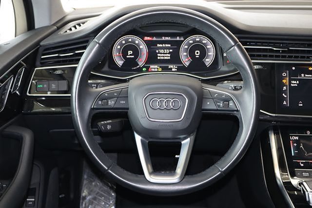 Vehicle image 16 of 38