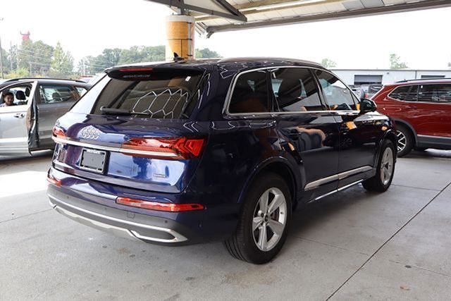 Vehicle image 4 of 38