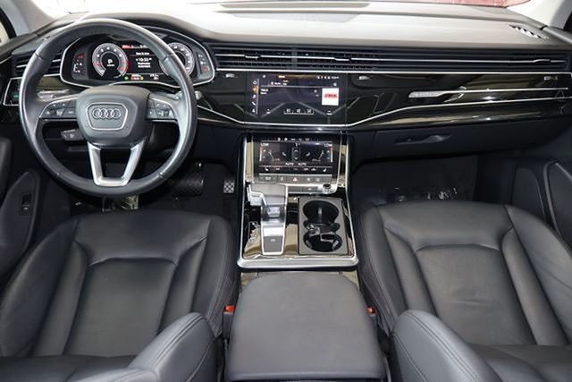 Vehicle image 15 of 38