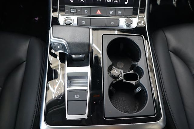 Vehicle image 27 of 38